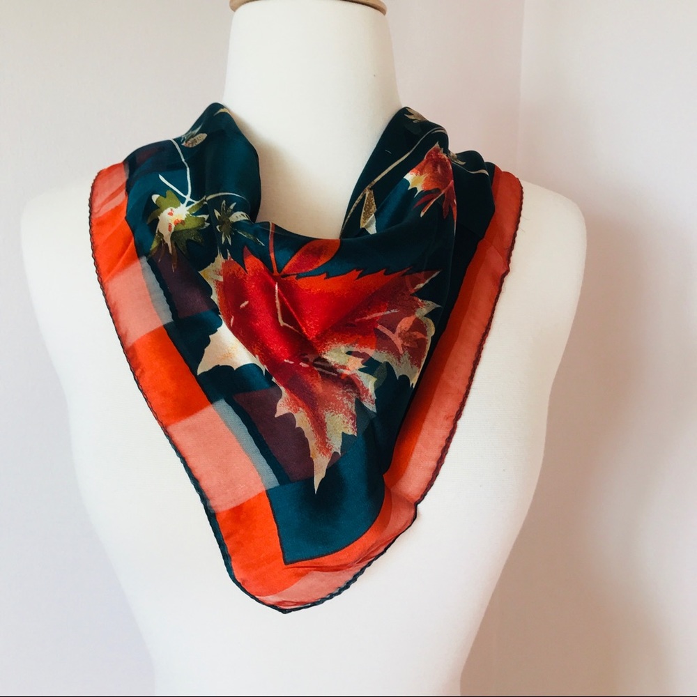 Vibrant Colors Scarf NWOT
